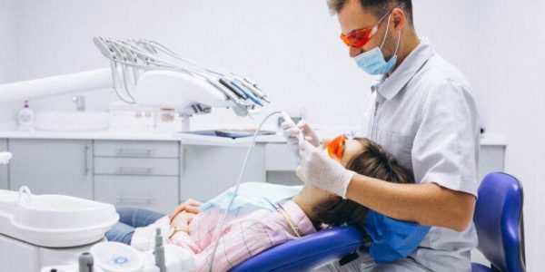 دندان پزشکی برای بیمار با مشکل ترومبوز وریدی عمقی